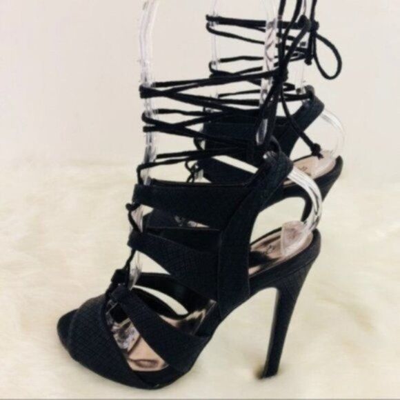 QUPID ‘Glee’ Faux Snake Printed Black Lace Up Heel - Picture 4 of 6